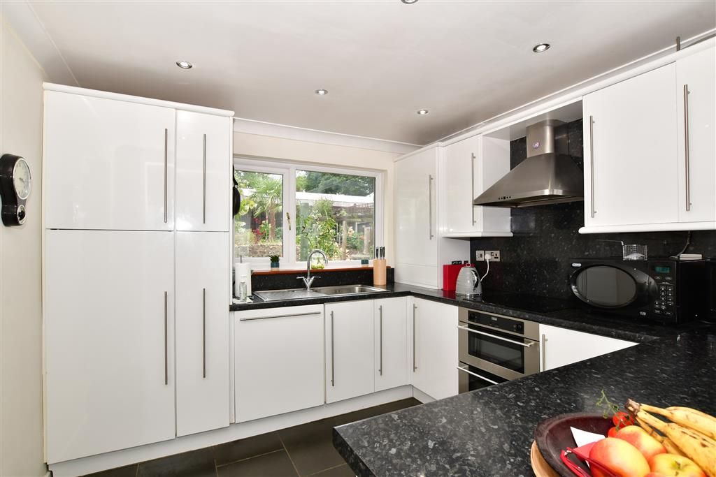 3 bed semidetached house for sale in Dargets Road, Lords Wood, Chatham