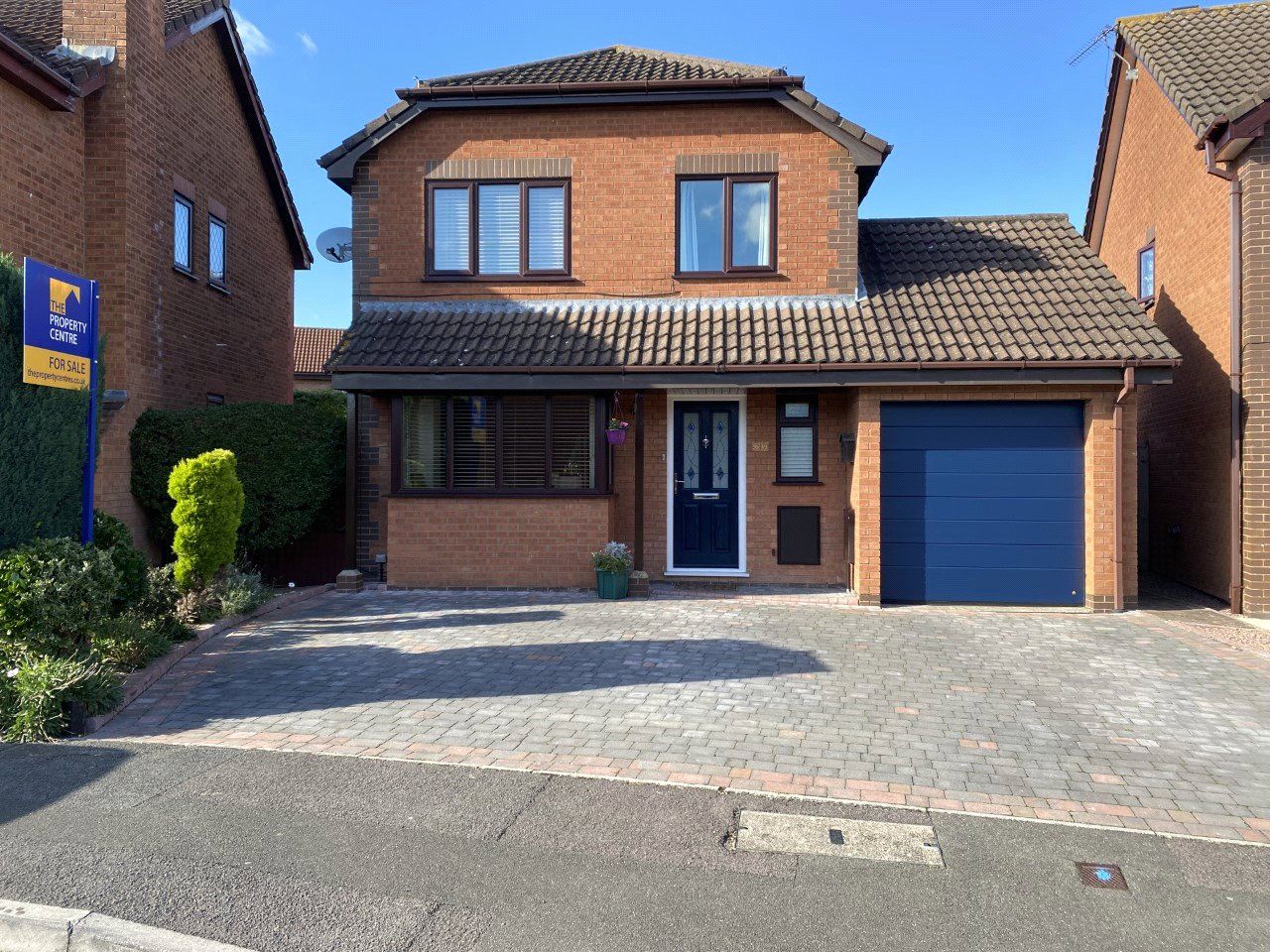 4 bed detached house for sale in Gardens, Abbeymead, Gloucester