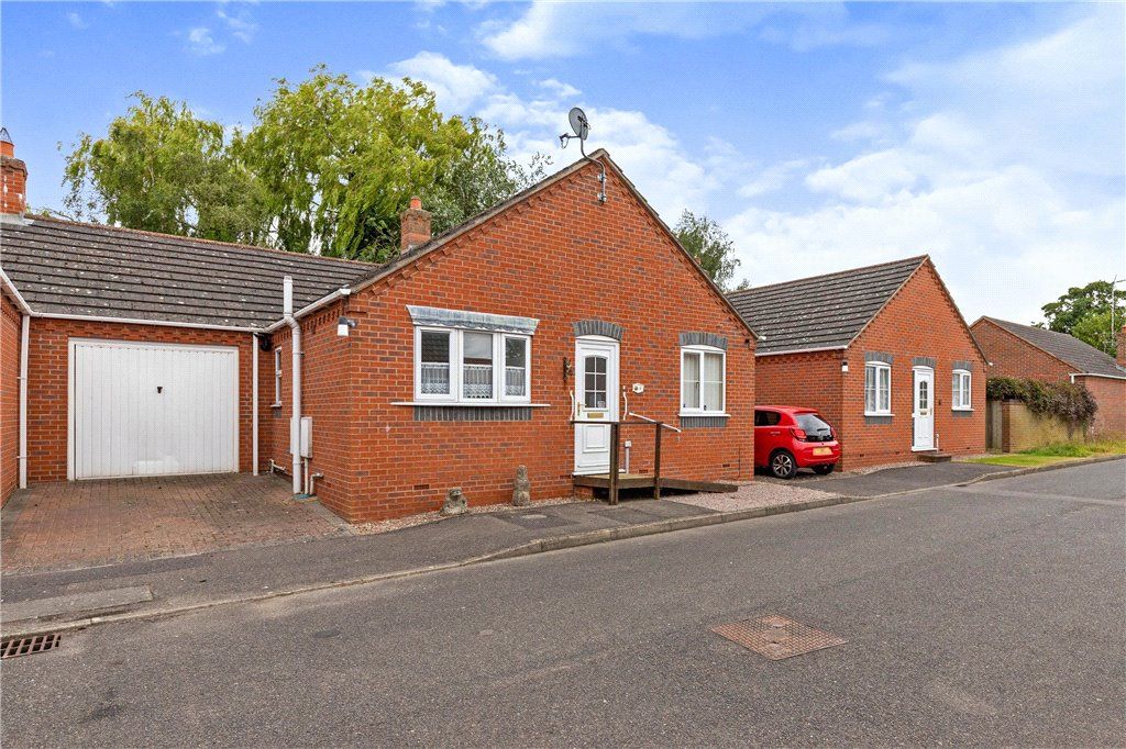2 bed bungalow for sale in Waterside Gardens, Holbeach, Spalding PE12