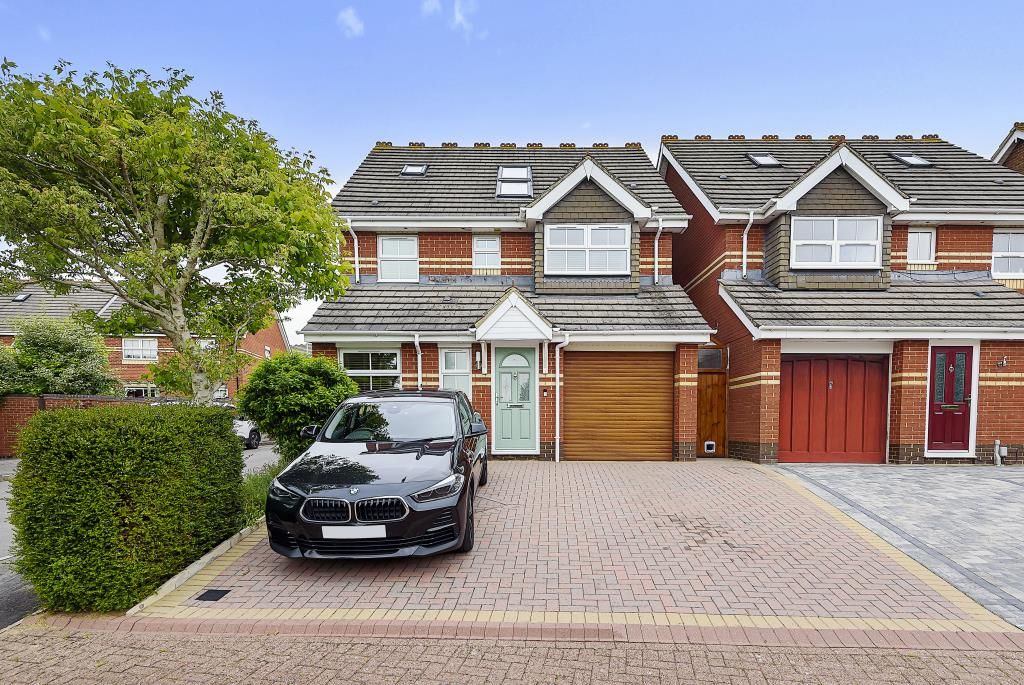4 bed detached house for sale in Swindon, Wiltshire SN25 Zoopla