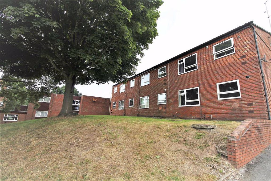 2 bed flat for sale in Peak Drive, Dudley DY3 Zoopla