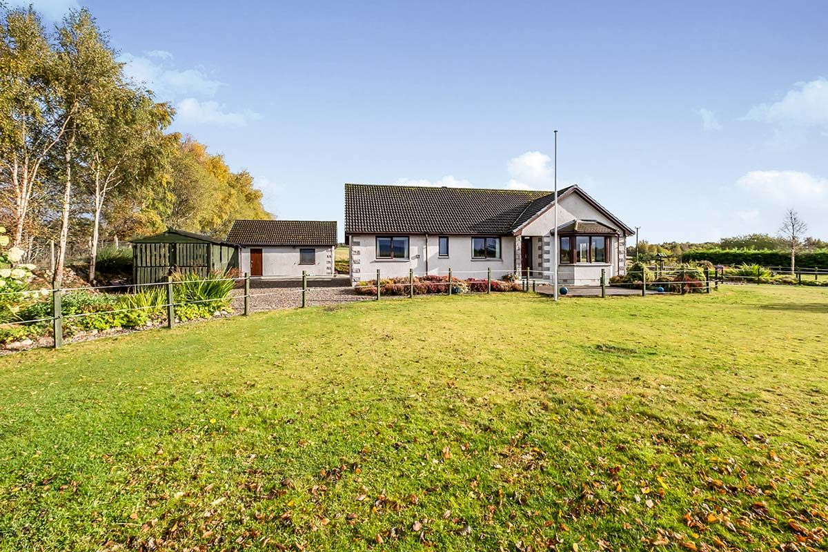 3 bed bungalow for sale in Muir Of Tarradale, Muir Of Ord, Highland IV6