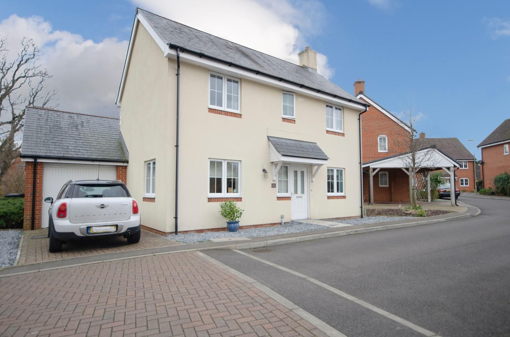 3 bed detached house for sale in Mill Gardens, West End, Southampton