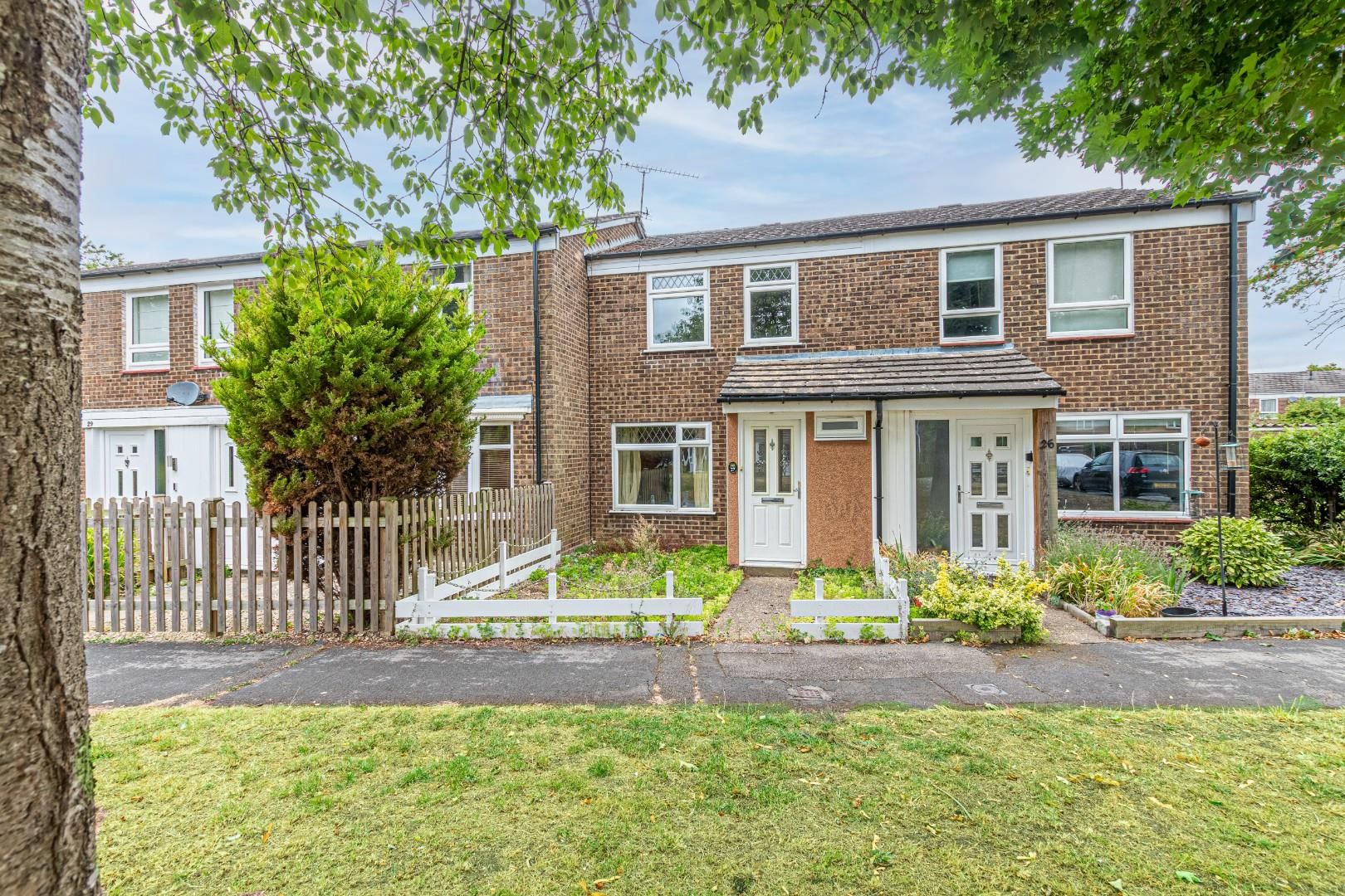 3 bed terraced house for sale in Kingsley Walk, Tring, Hertfordshire