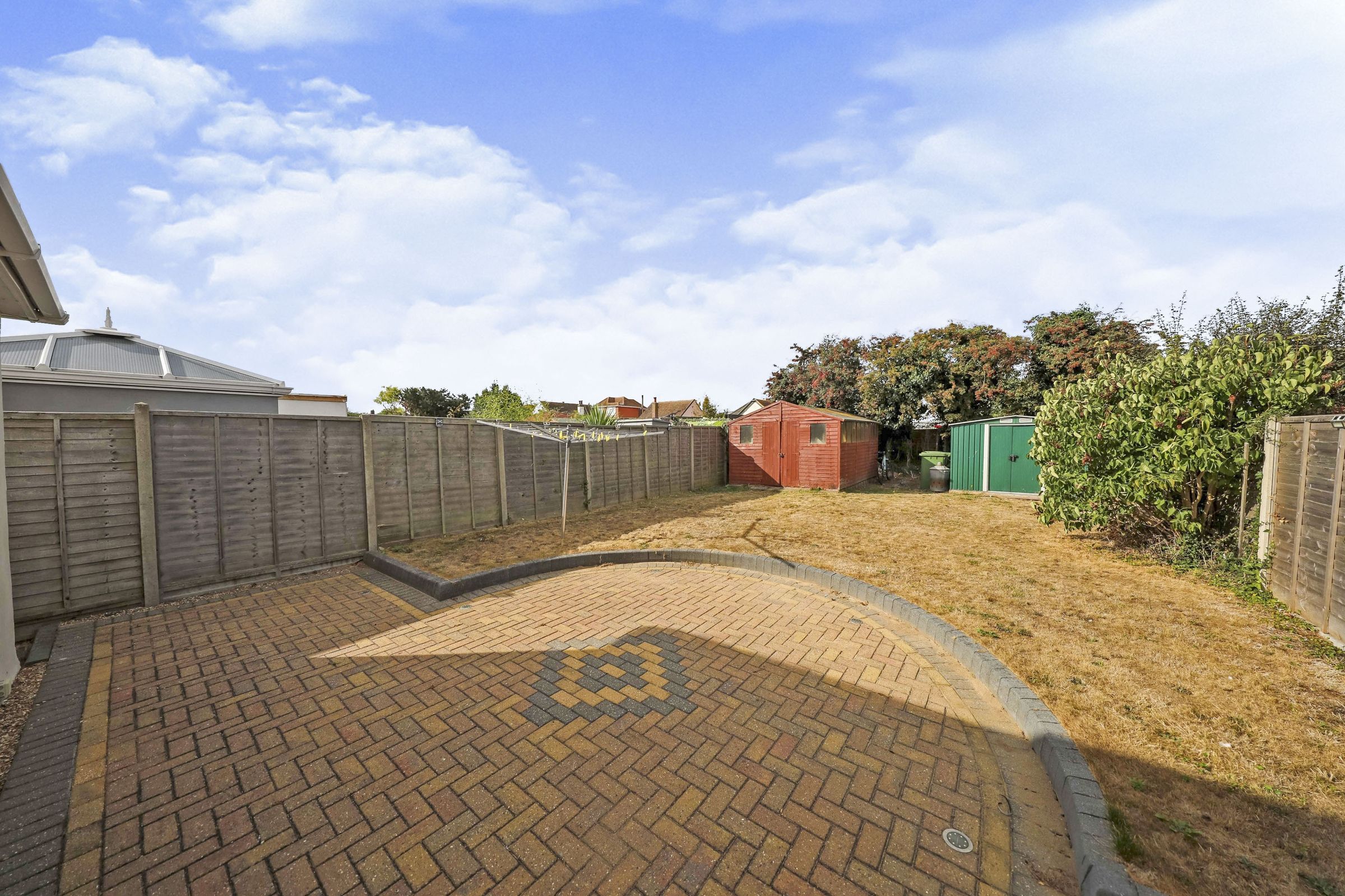 4 bed bungalow for sale in Bournemouth Road, HollandOnSea, ClactonOn