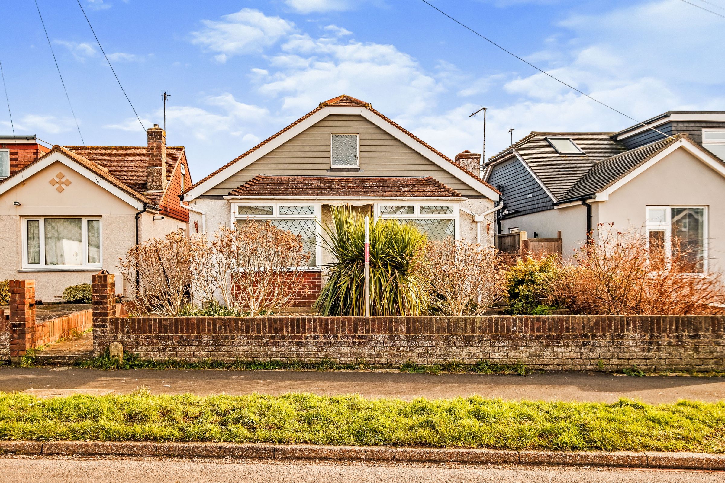 3 bed bungalow for sale in Elms Drive, Lancing, West Sussex BN15 Zoopla