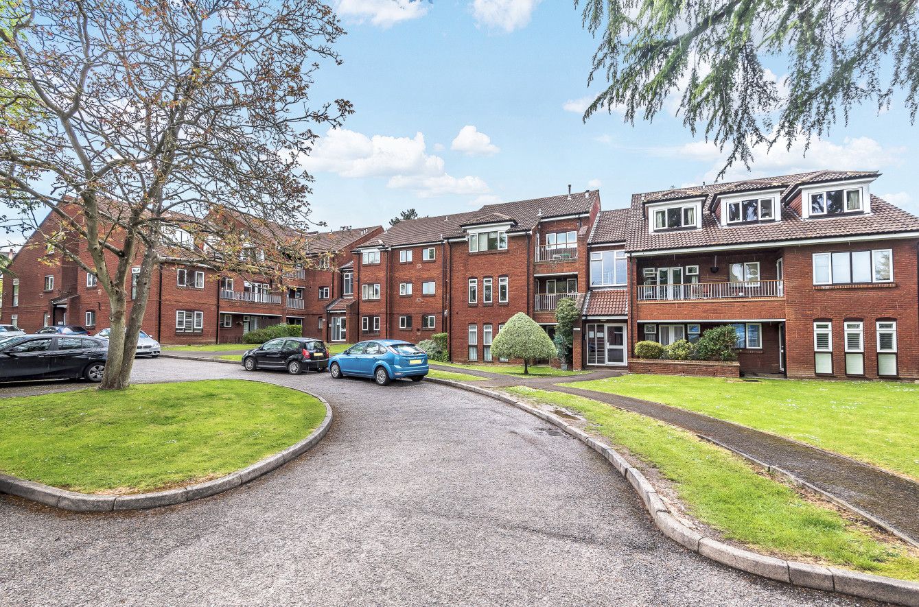 Lorane Court, Nascot Wood, Watford WD17  