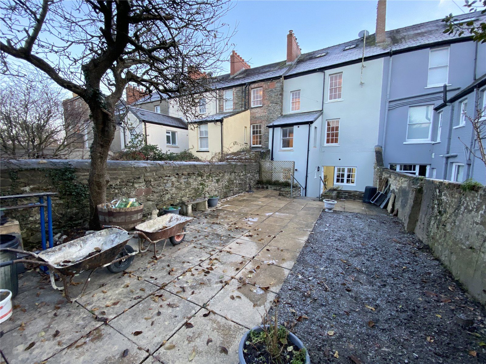 5 bed terraced house for sale in Picton Terrace, Carmarthen