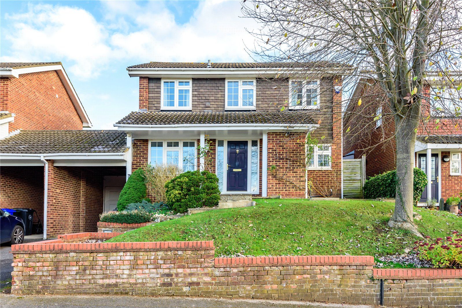 4 bed detached house for sale in Deanacre Close, Chalfont St. Peter