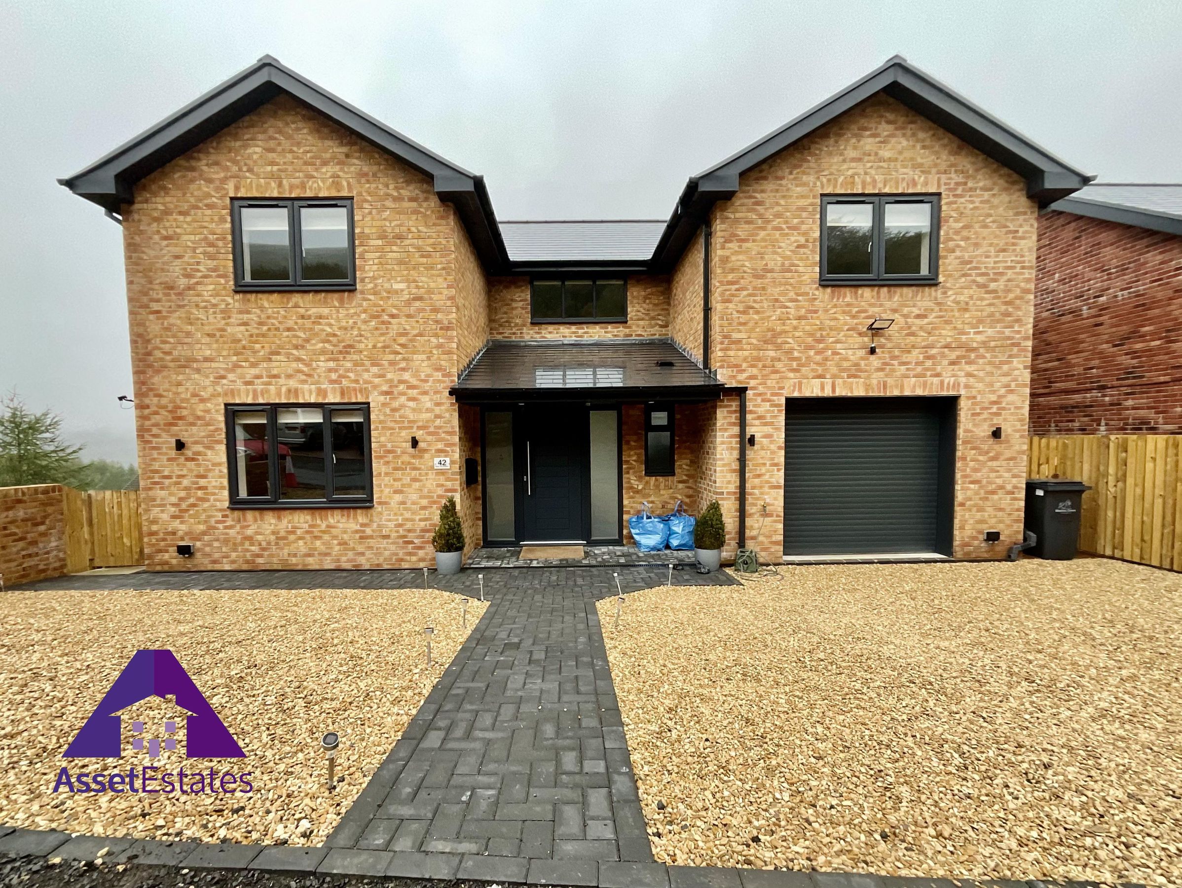 4 bed detached house for sale in Beech Tree Crescent, Blaina