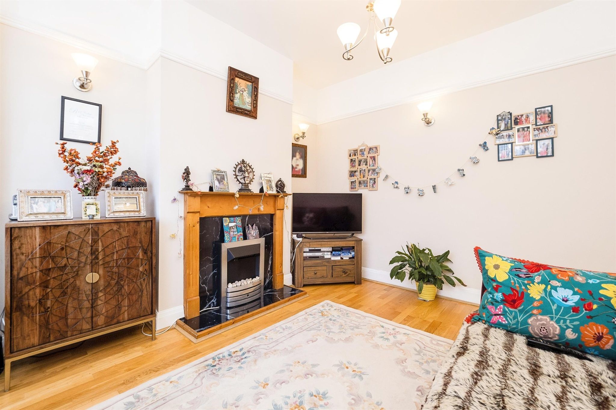 1 bed terraced house for sale in Hampton Road, Ilford IG1 Zoopla
