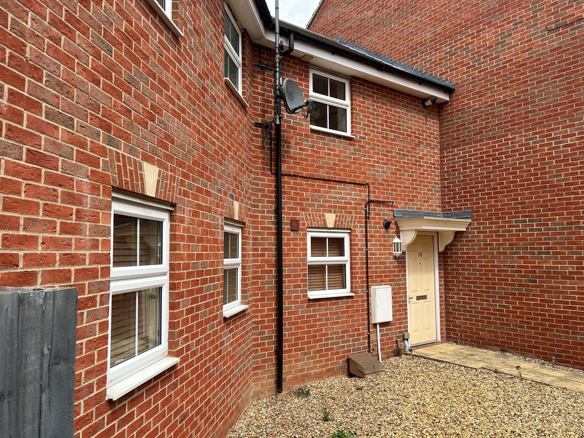 2 bed flat for sale in Verde Close, Eye, Peterborough PE6 Zoopla