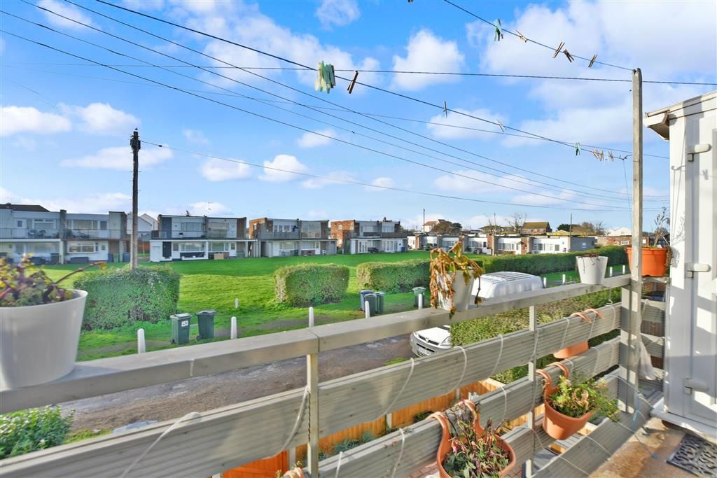 2 bed flat for sale in Manor Way, LeysdownOnSea, Sheerness, Kent ME12 Zoopla