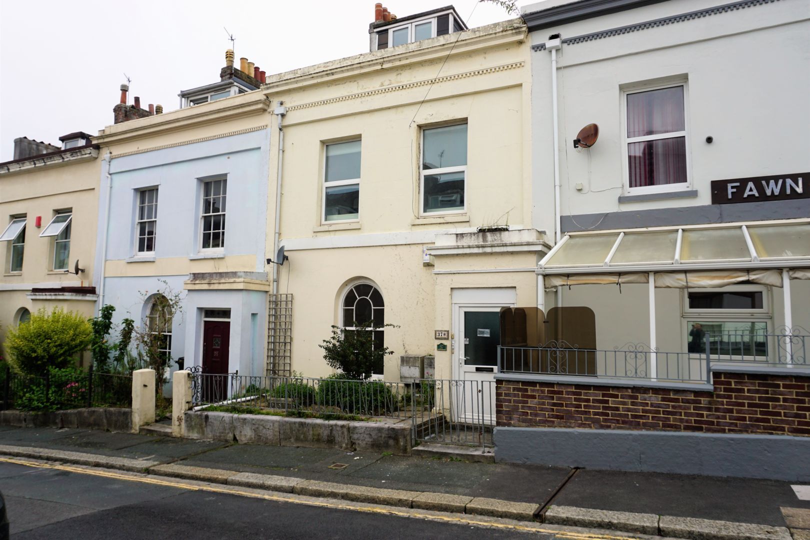 2 bed flat for sale in Prospect Street, Plymouth PL4 Zoopla