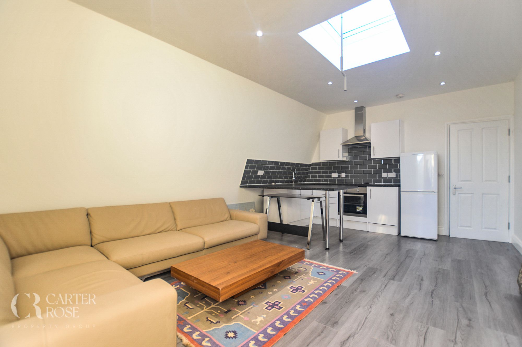 3 bed flat to rent in Elmfield Road, Balham SW17 Zoopla
