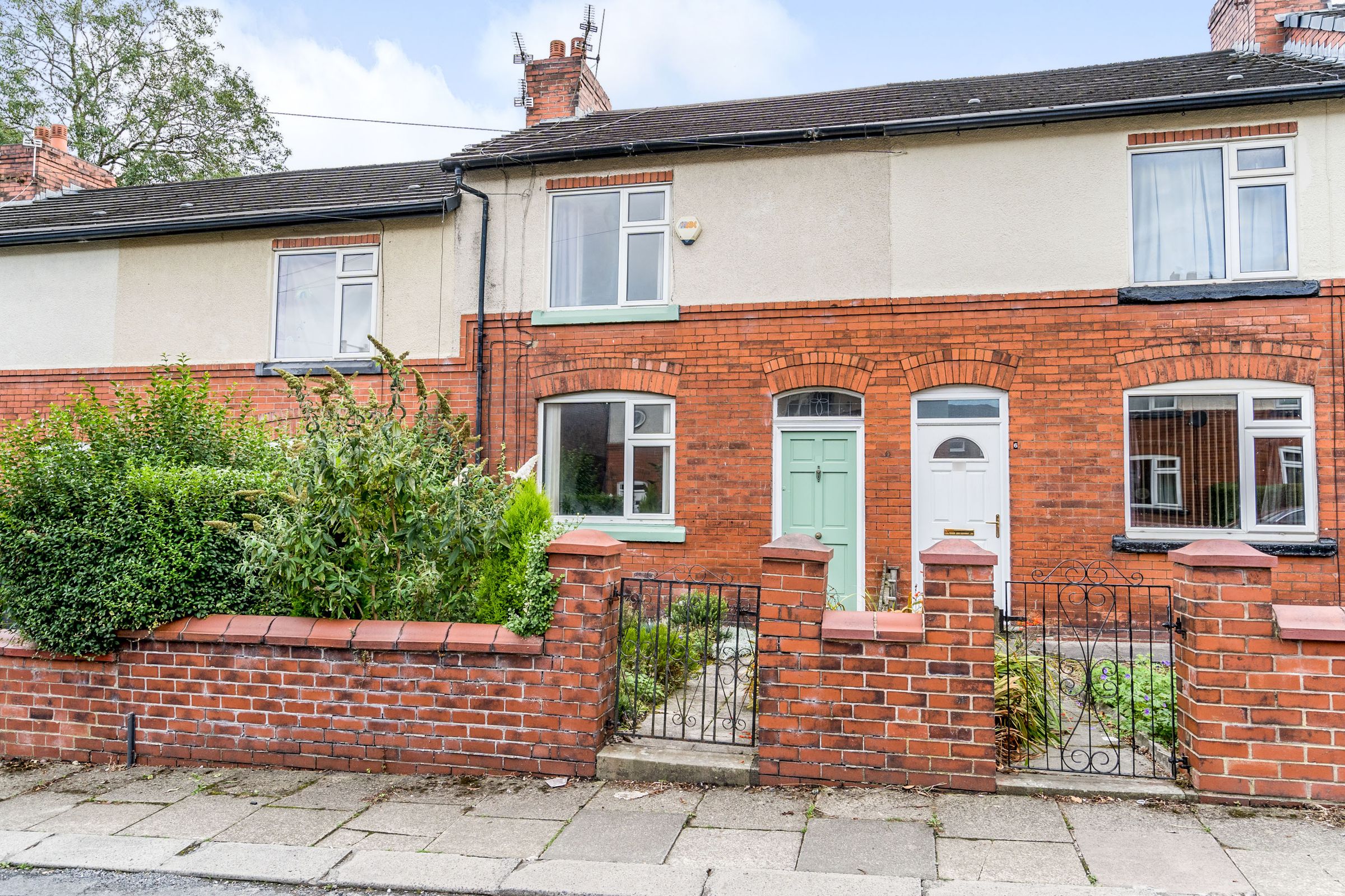 2 bed terraced house for sale in Glebe Street, Bolton BL5 Zoopla