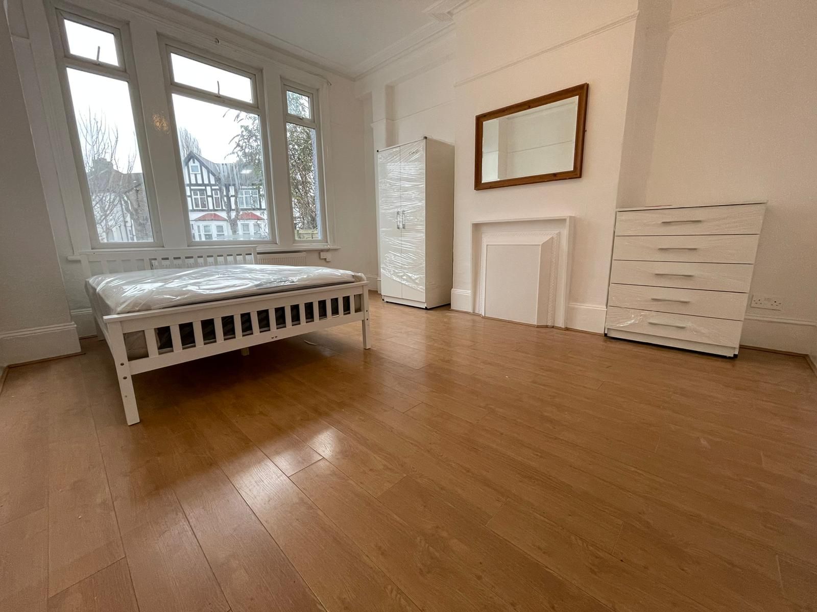 Room to rent in Waldeck Road, London N15 Zoopla