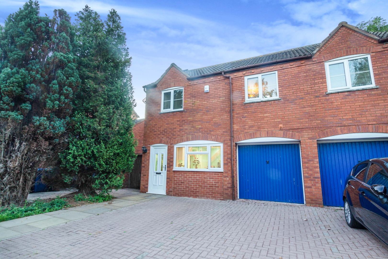 2 bed property for sale in Wisteria Way, Gloucester GL3 Zoopla
