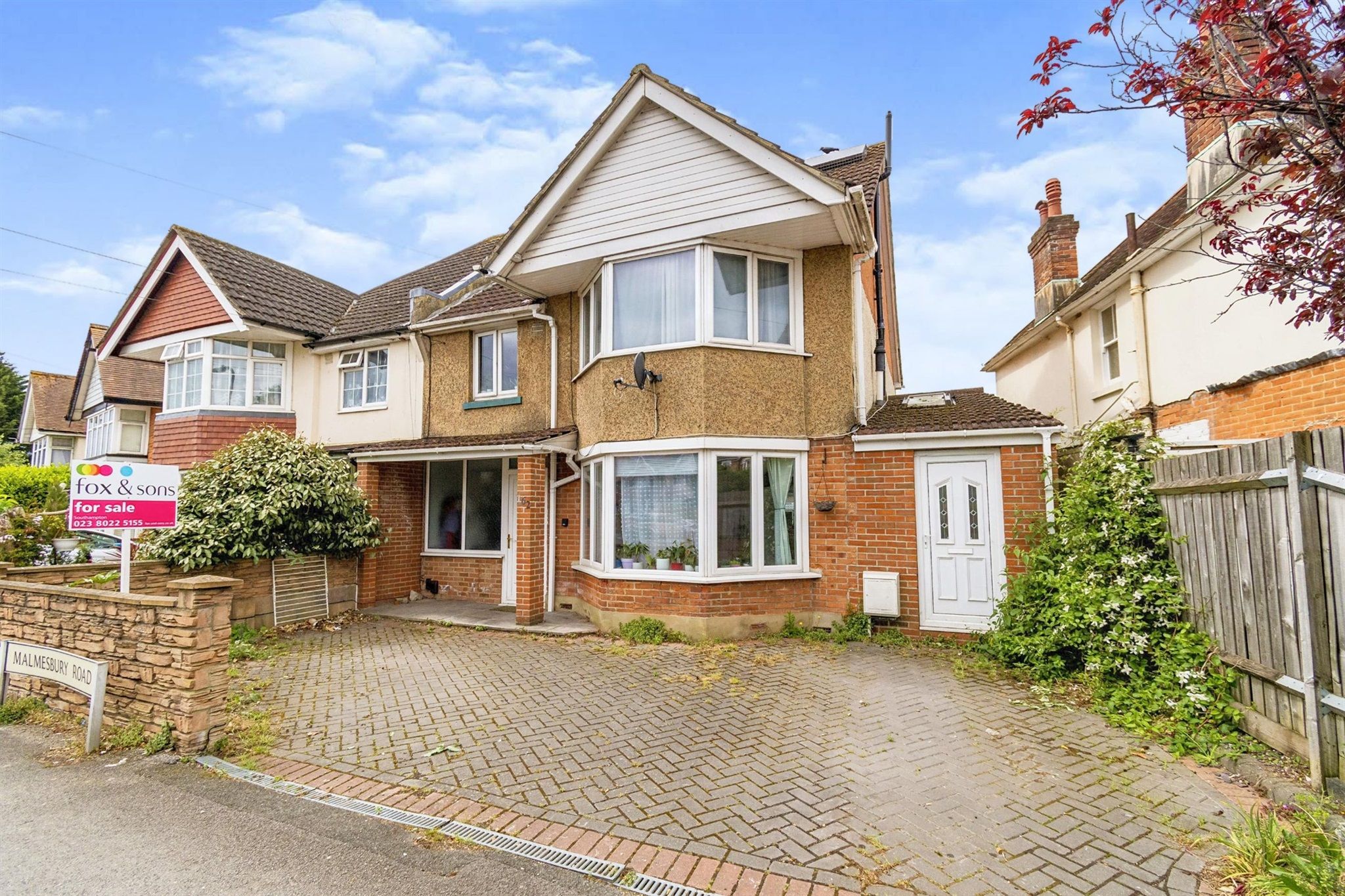 6 bed semidetached house for sale in Malmesbury Road, Shirley