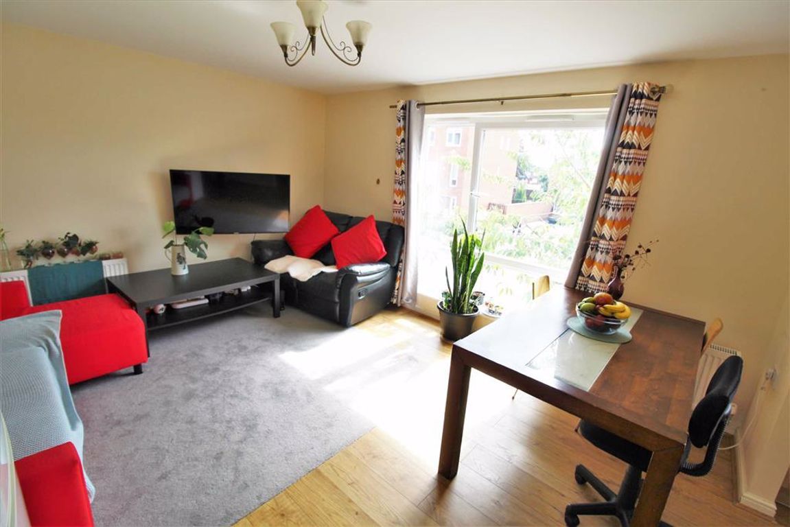 Denewell Avenue, Manchester M13  