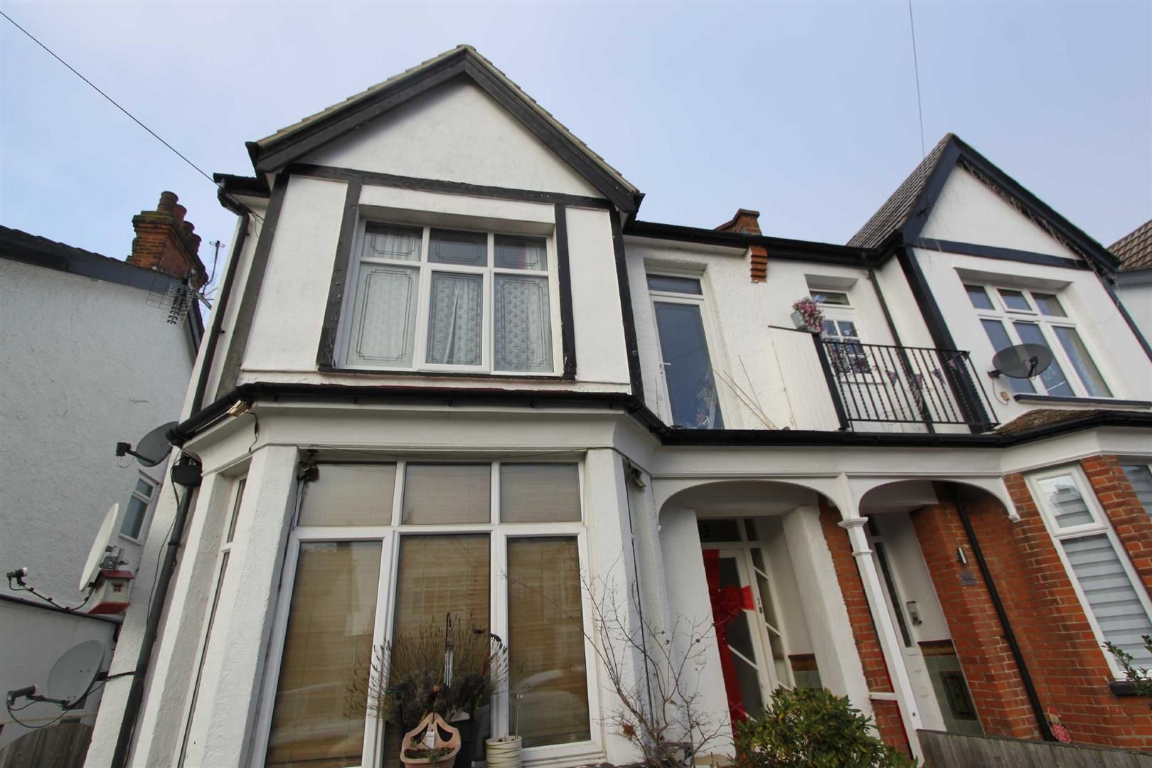 Studio to rent in Satanita Road, WestcliffOnSea SS0 Zoopla