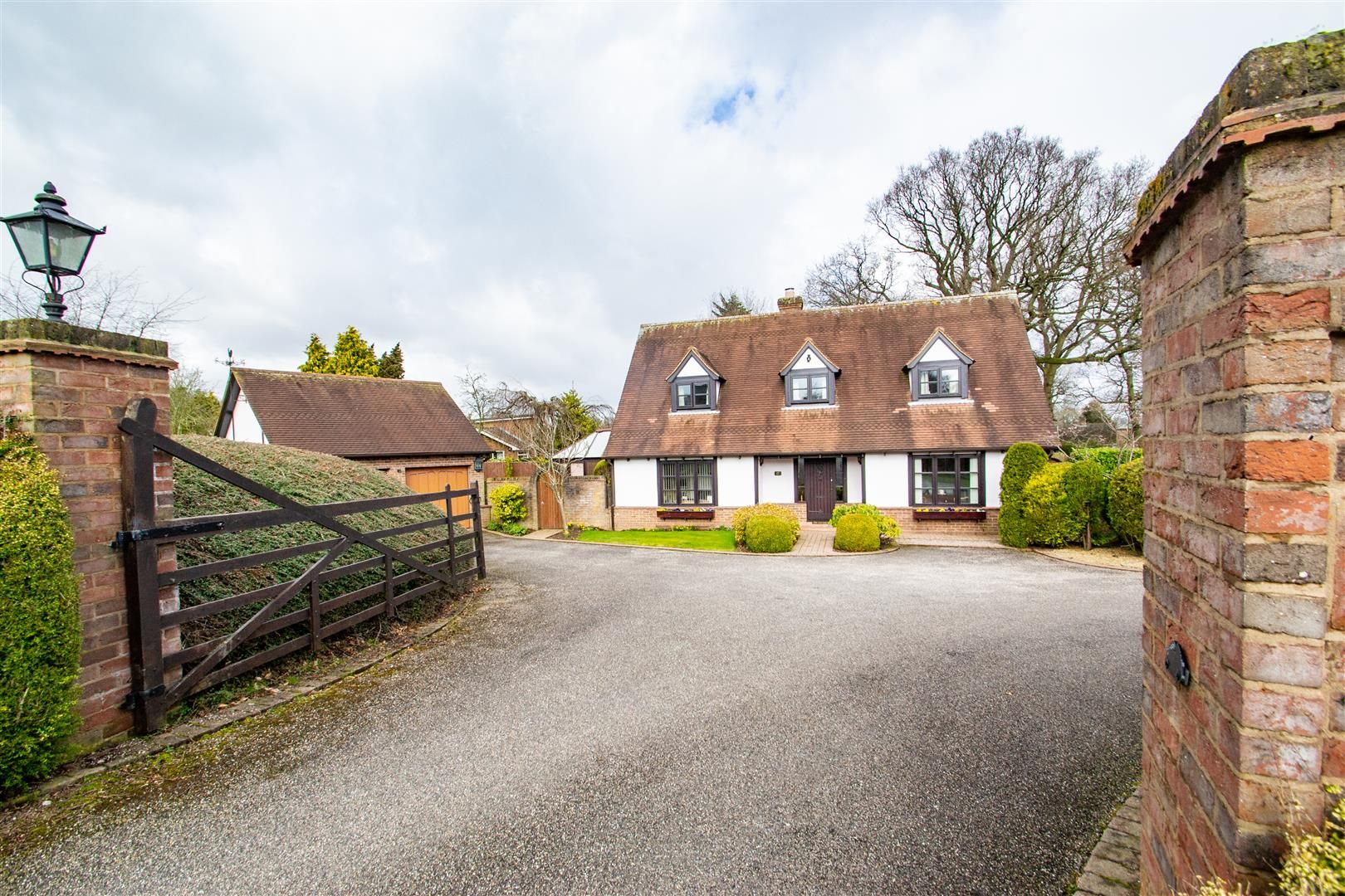 4 bed detached house for sale in Field Lane, Appleton, Warrington WA4