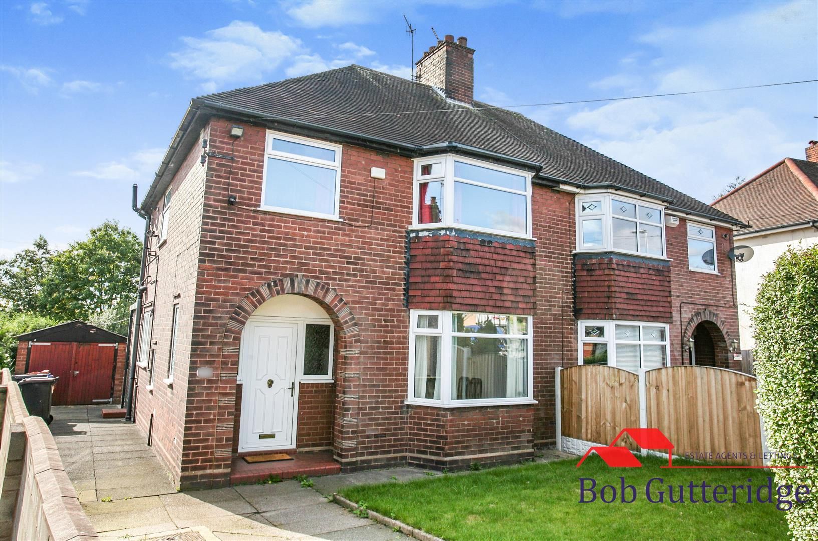 3 bed semidetached house for sale in Moorthorne Crescent, Bradwell