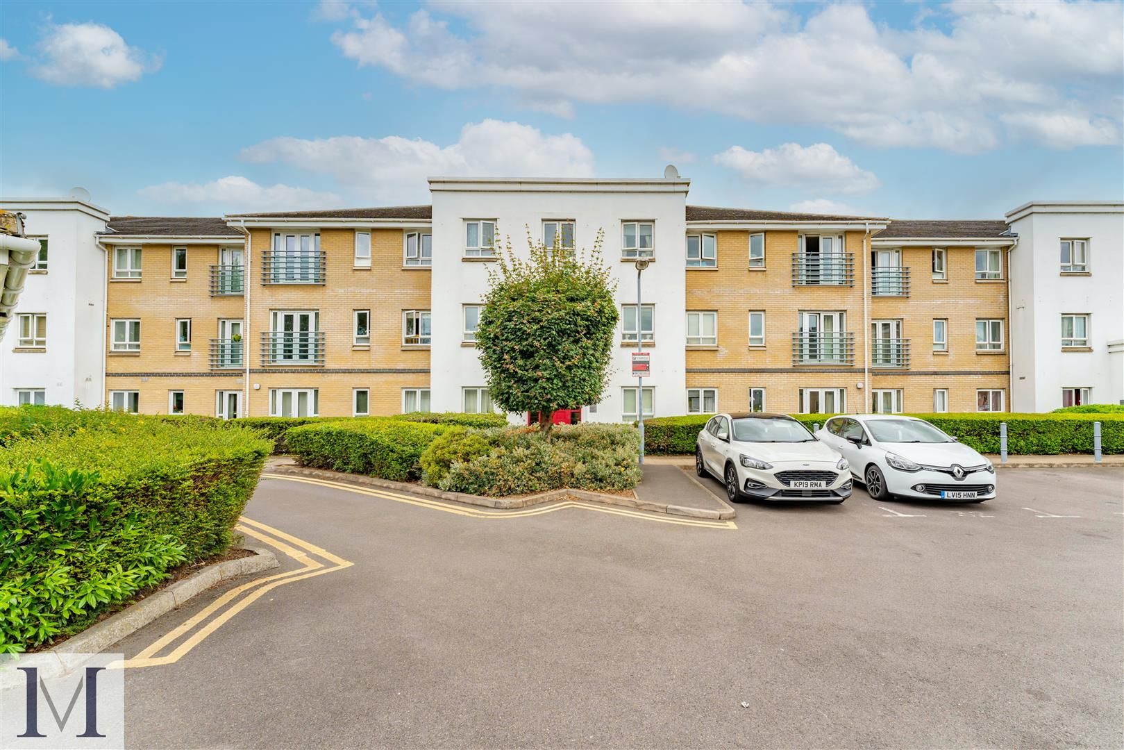 2 bed flat to rent in Sovereign Heights, Langley, Slough SL3 Zoopla