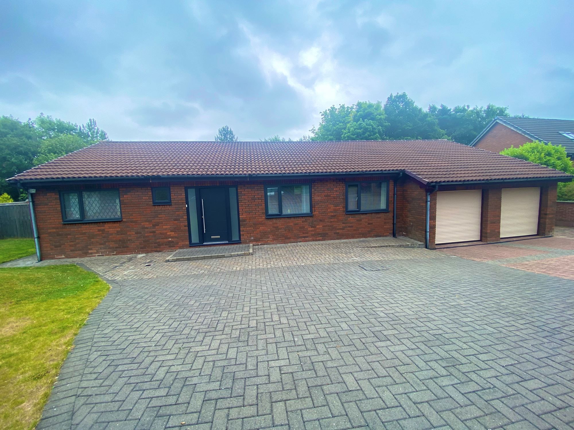 4 bed bungalow for sale in Carnoustie, Washington NE37 Zoopla