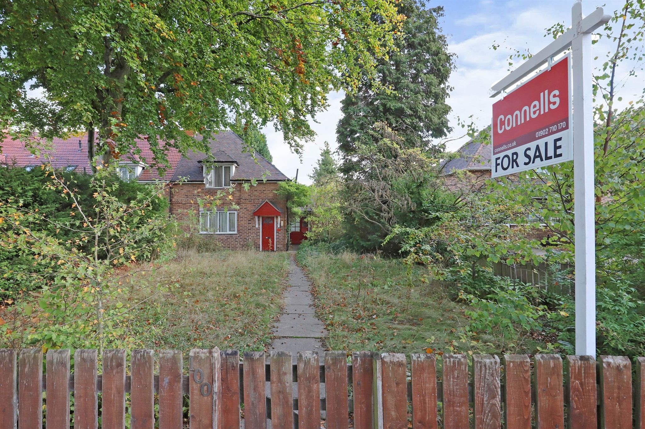 3 bed semidetached house for sale in Pendeford Avenue, Claregate