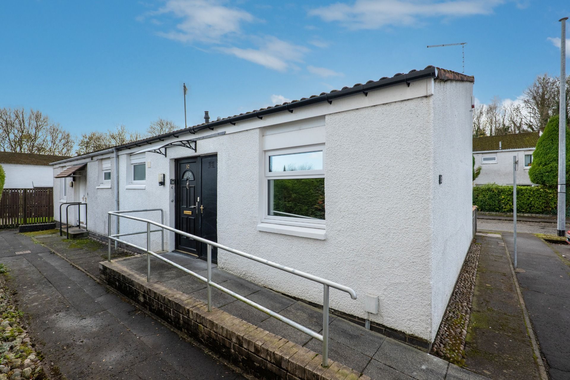 1 bed semidetached bungalow for sale in Allander Road, Glasgow, East