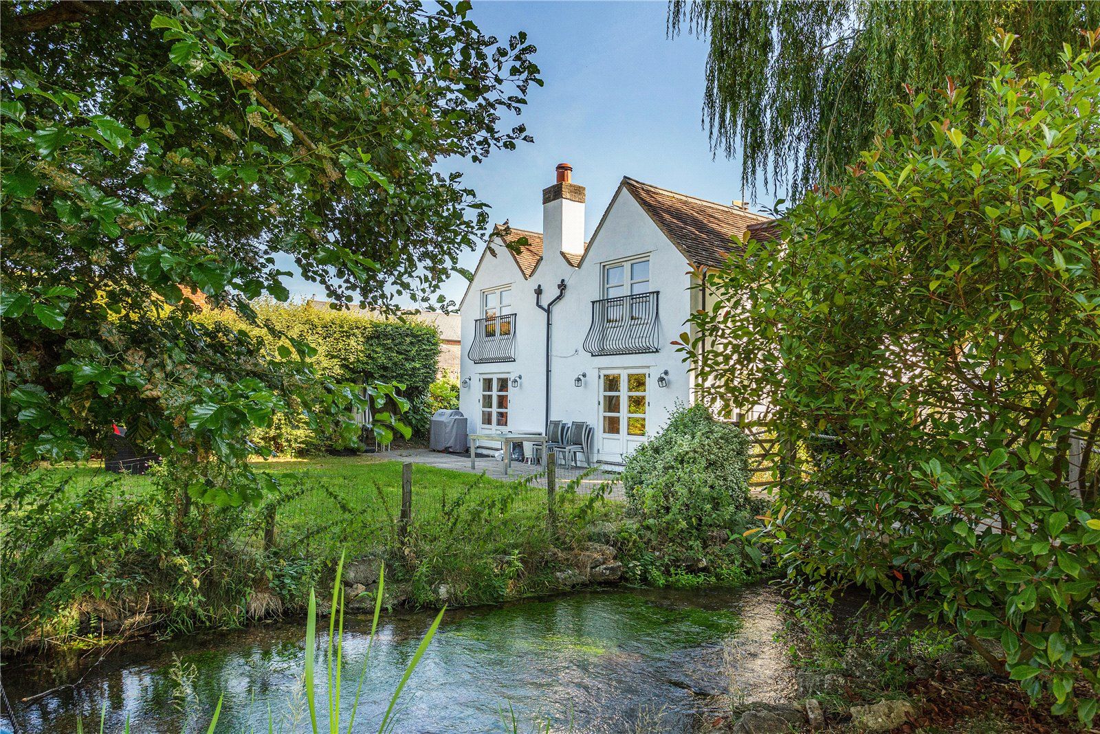 5 bed detached house for sale in Chenies, Rickmansworth, Hertfordshire