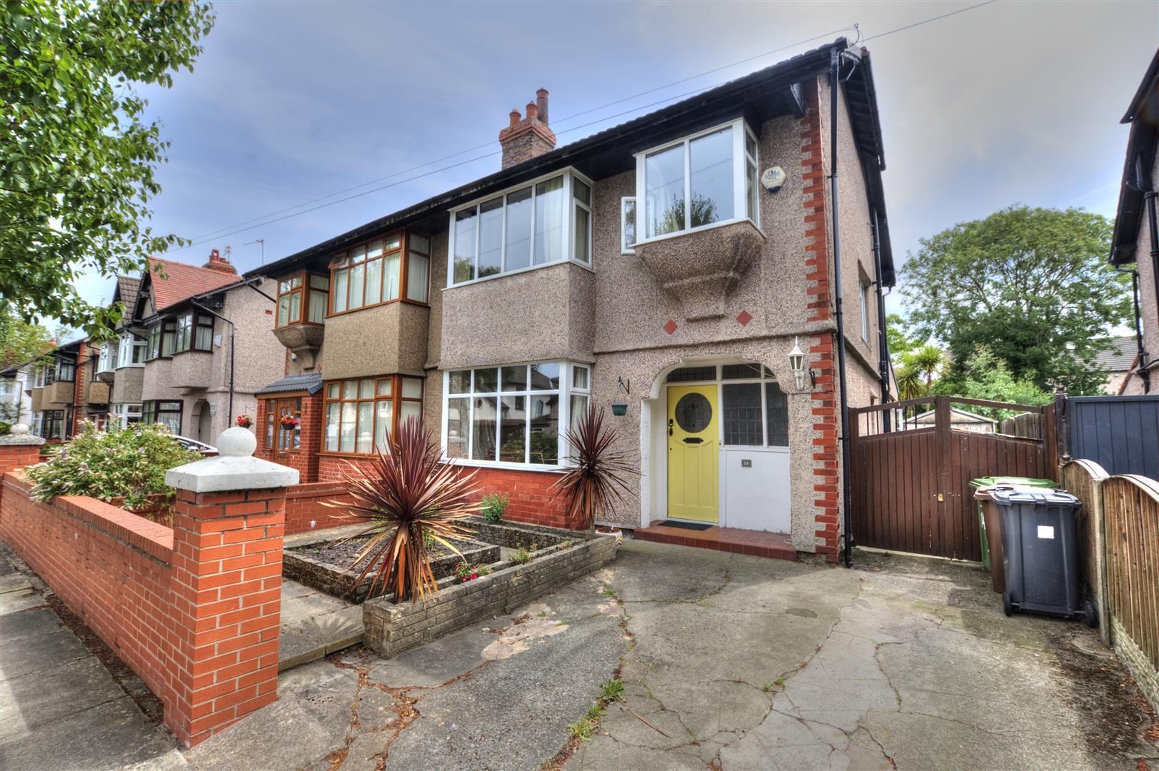 3 bed property for sale in Mayfair Avenue, Crosby, Liverpool L23 Zoopla