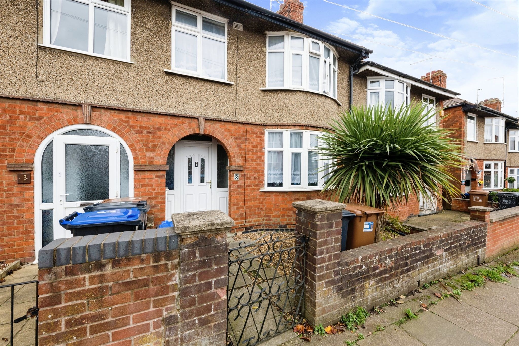 3 bed terraced house for sale in Thornton Road, Northampton NN2 Zoopla