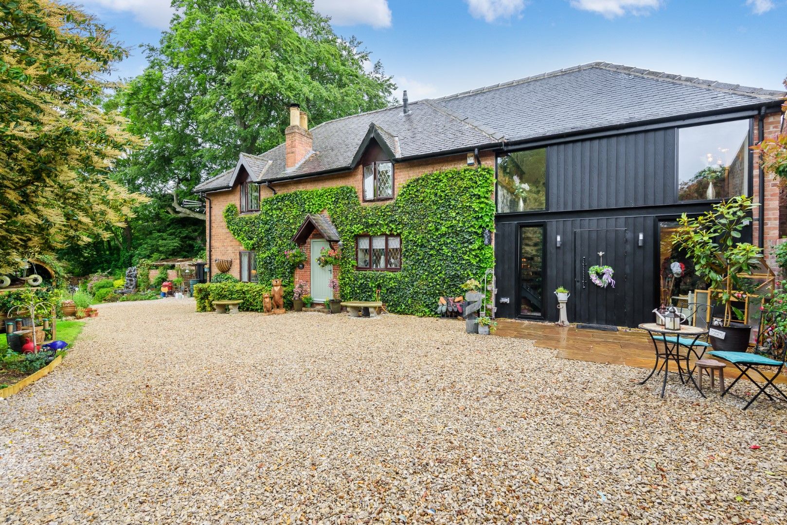 3 bed detached house for sale in Beckingham Road, Walkeringham