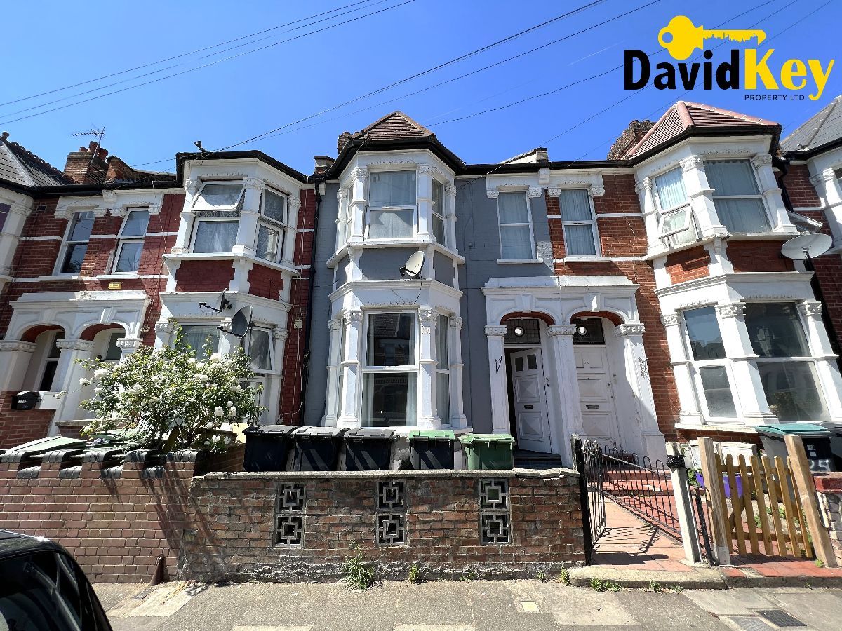 2 bed flat to rent in Abbotsford Avenue, London N15 Zoopla