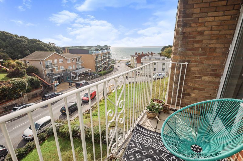 2 bed flat for sale in Sea Road, Bournemouth BH5 Zoopla