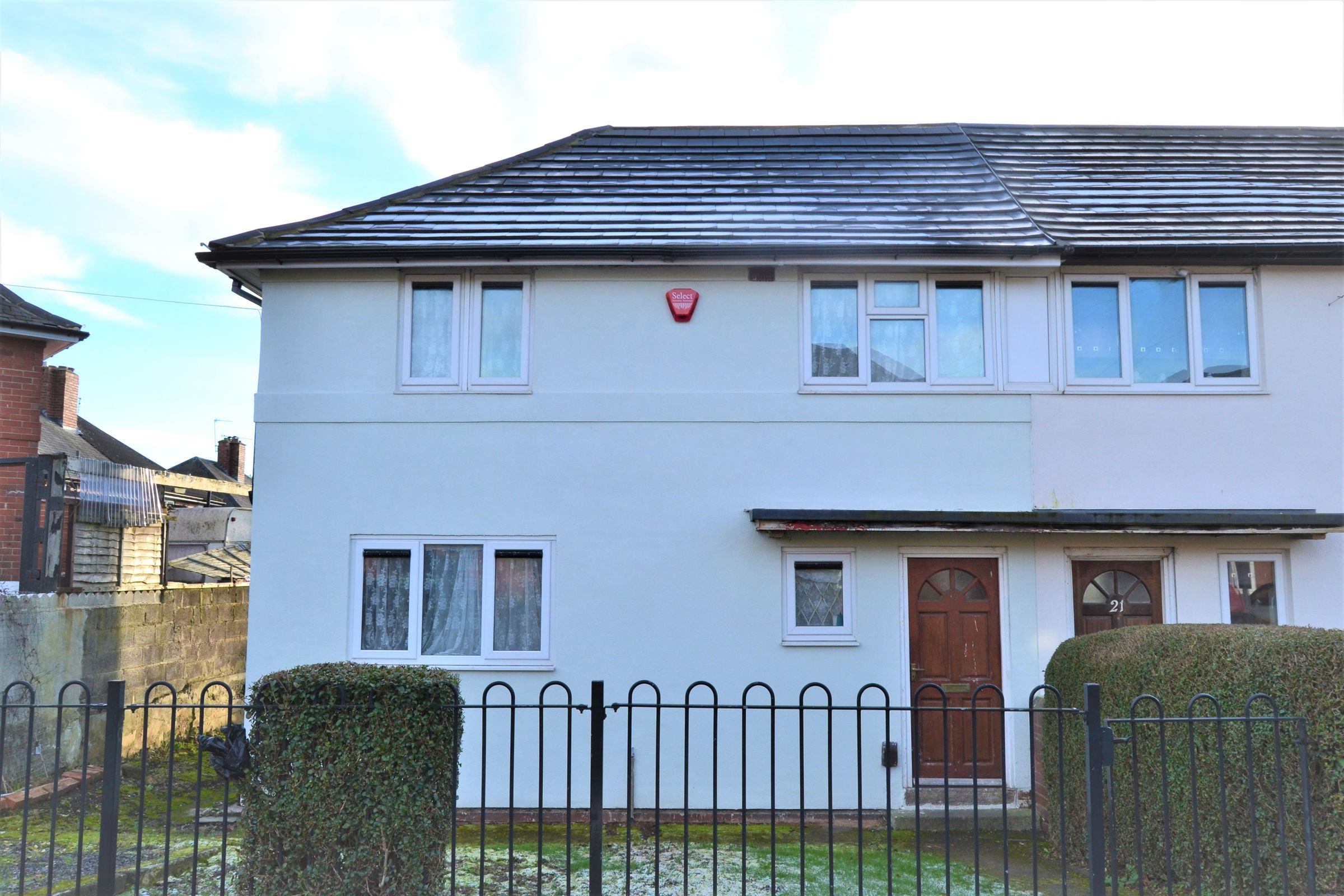 3 bed semidetached house to rent in Tarnside Drive, Seacroft LS14 Zoopla
