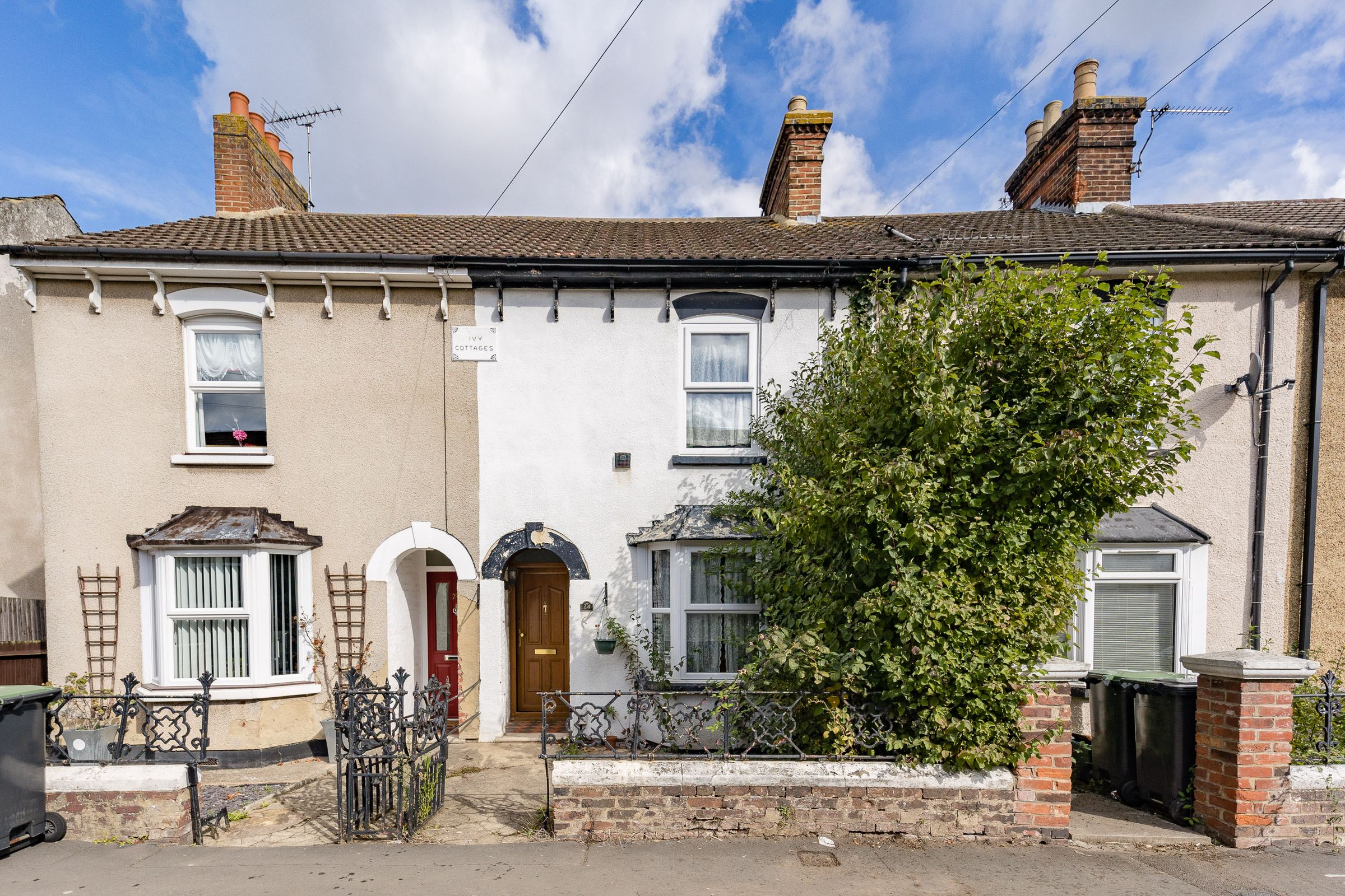 2 bed detached house for sale in Bramley Road, Snodland, Kent ME6 Zoopla