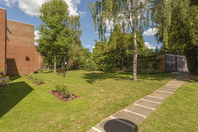 Greenacres, Finchley N3  