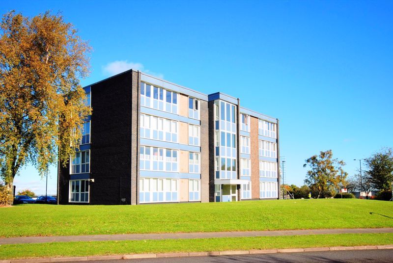 2 bed flat for sale in St. Keverne Square, Newcastle Upon Tyne NE5 Zoopla