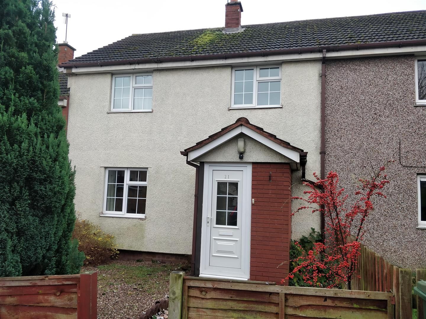 3 bed terraced house to rent in Byron Place, Rugeley, Staffordshire