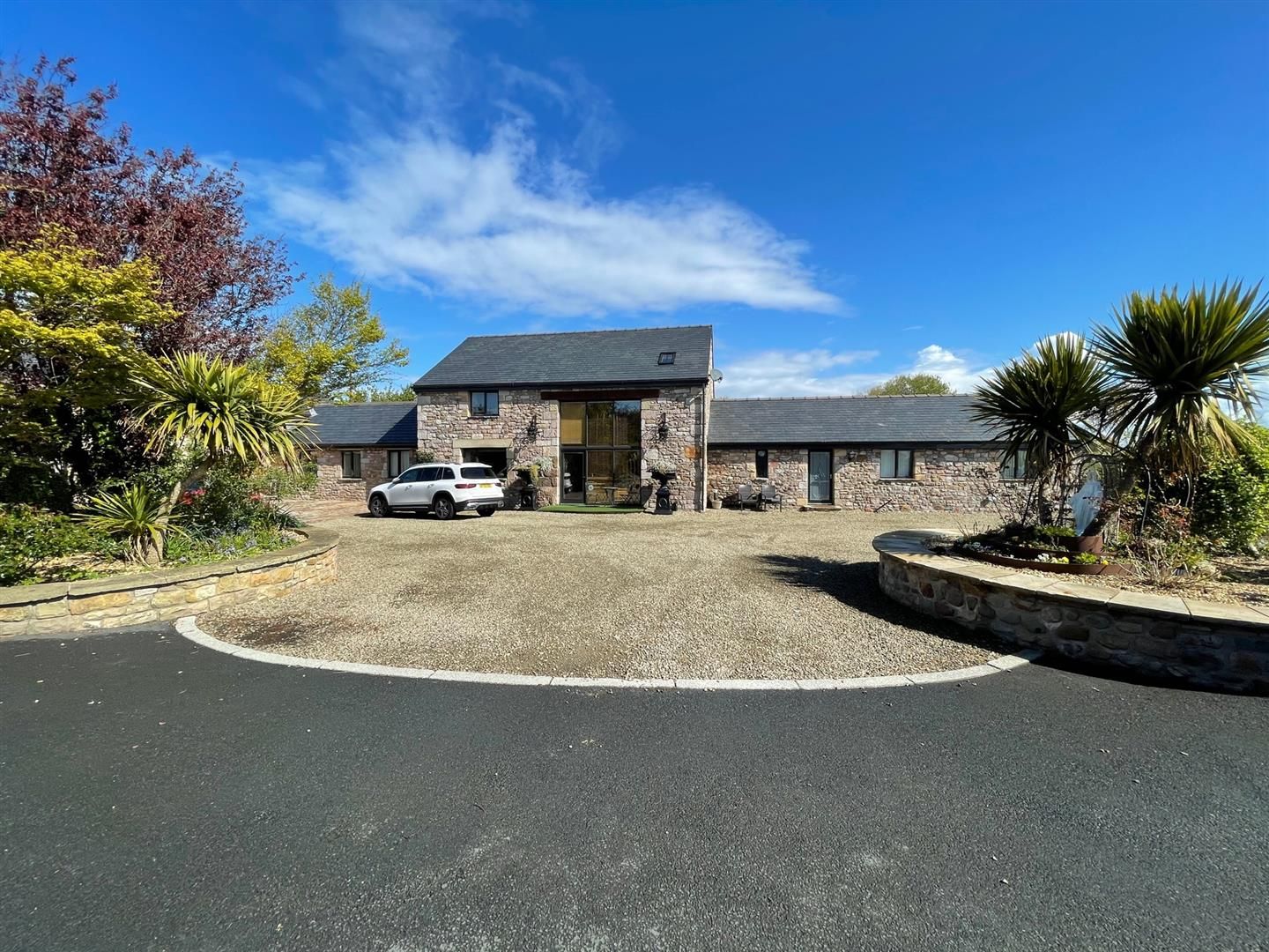 9 bed barn conversion for sale in Whittam Hall, Oxcliffe Road