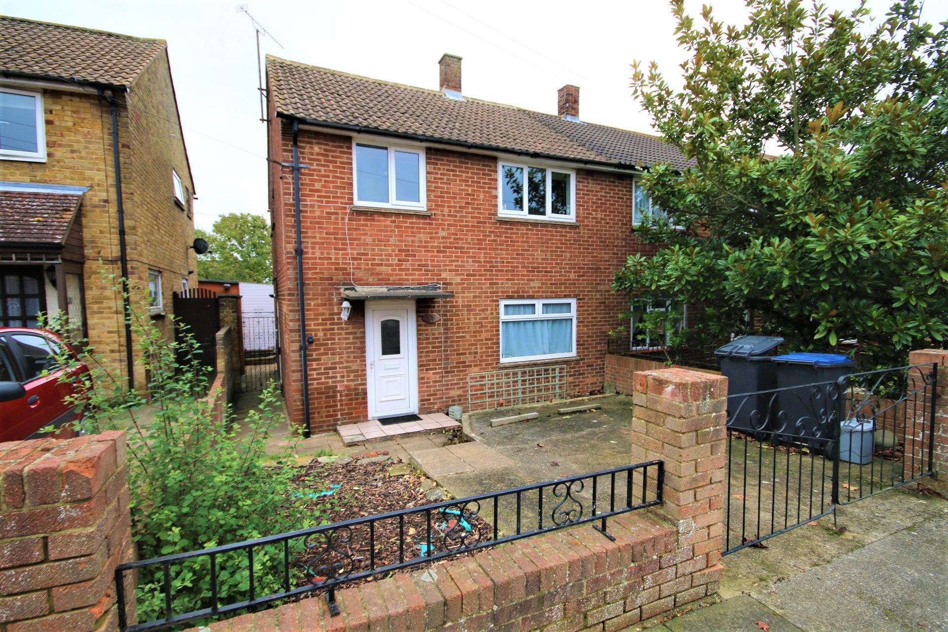 4 bed semidetached house to rent in Shipman Avenue, Canterbury CT2 Zoopla