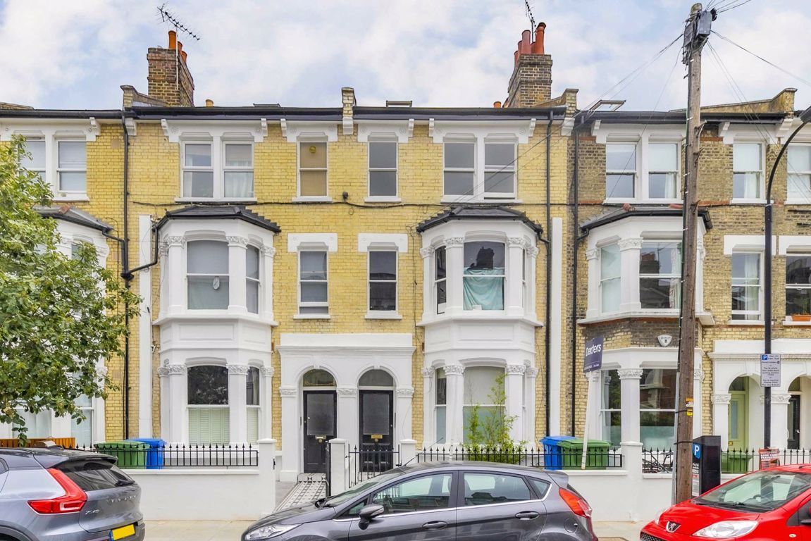 1 bed flat for sale in Davisville Road, London W12 Zoopla