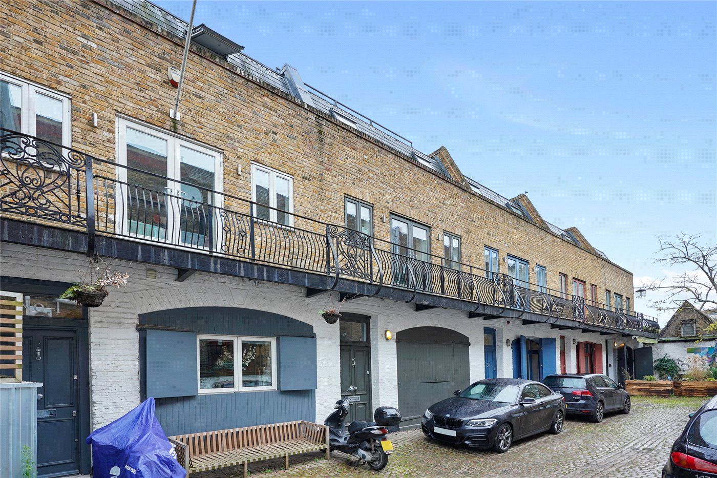 Devonport Mews, London W12