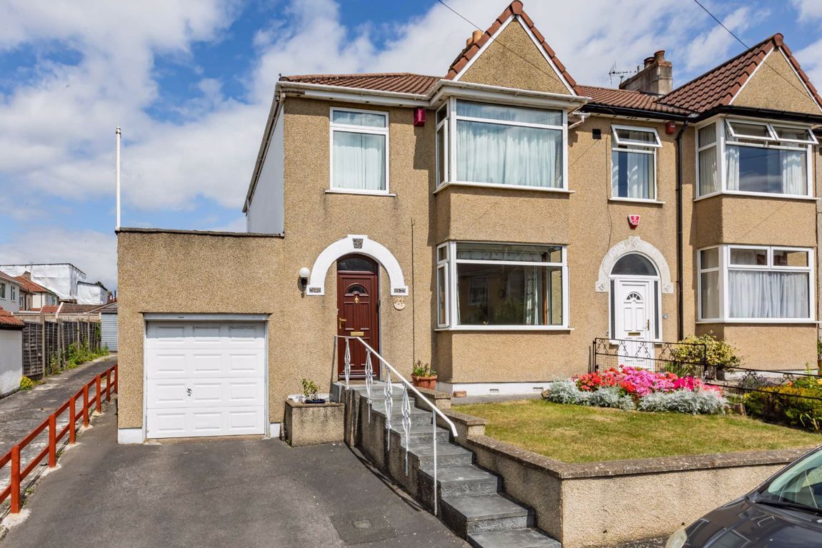 3 Bed End Terrace House For Sale In Charlton Avenue Filton Park