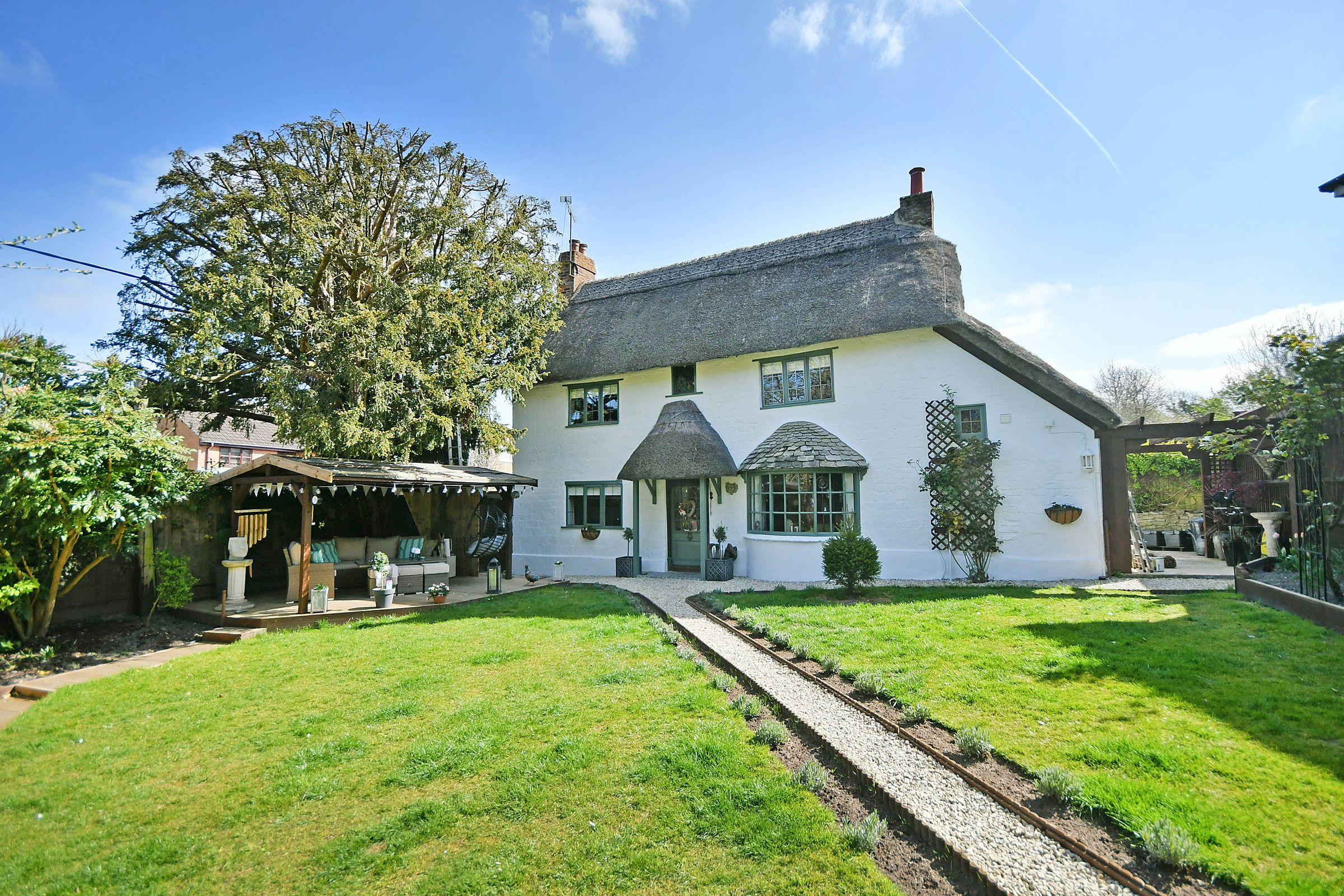 2 bed cottage for sale in Brimble Hill, Wroughton, Swindon SN4 Zoopla