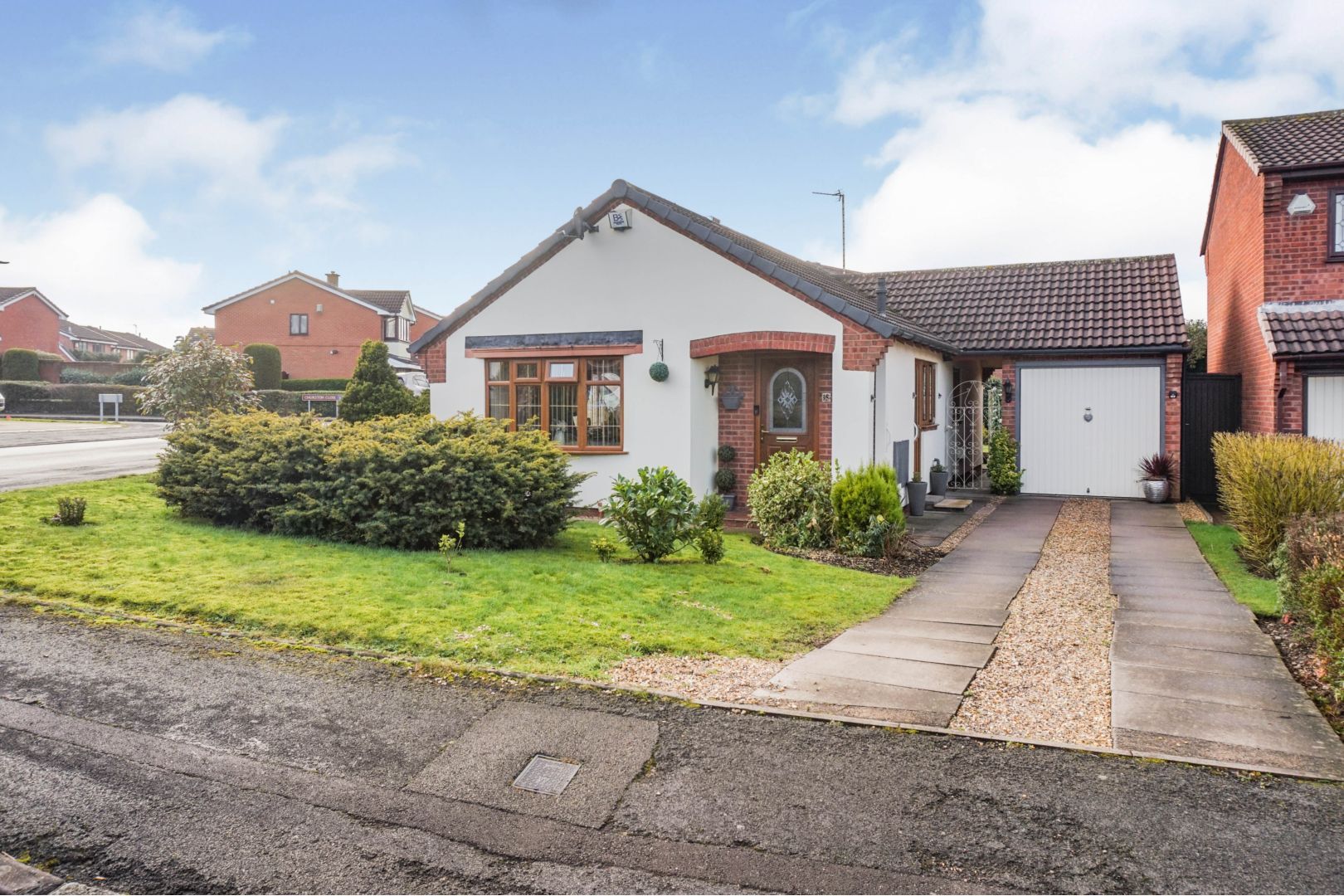 Woodbridge Close, Turnberry, Bloxwich, Walsall WS3  