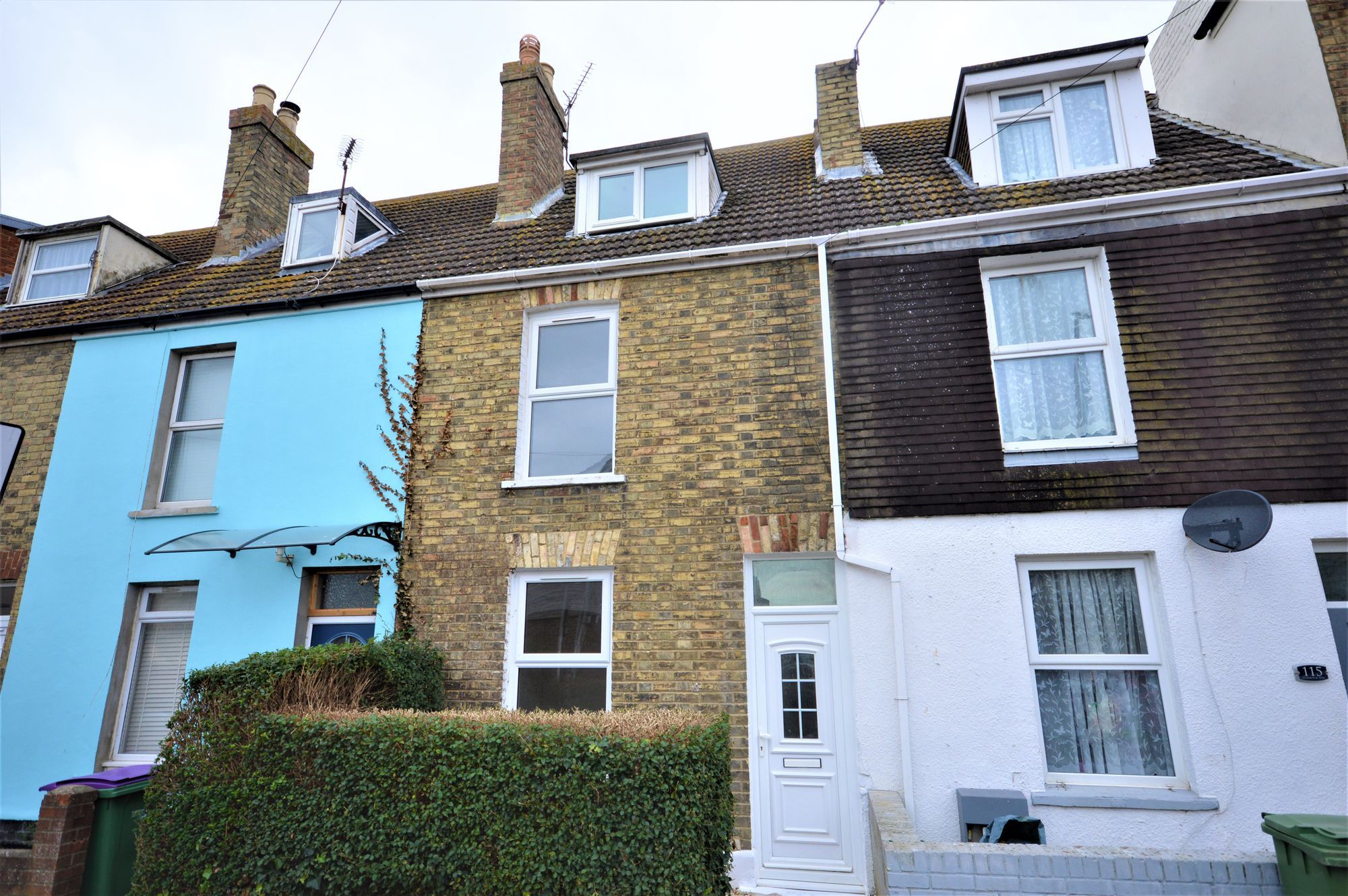 4 bed terraced house for sale in Harbour Way, Folkestone CT20 Zoopla